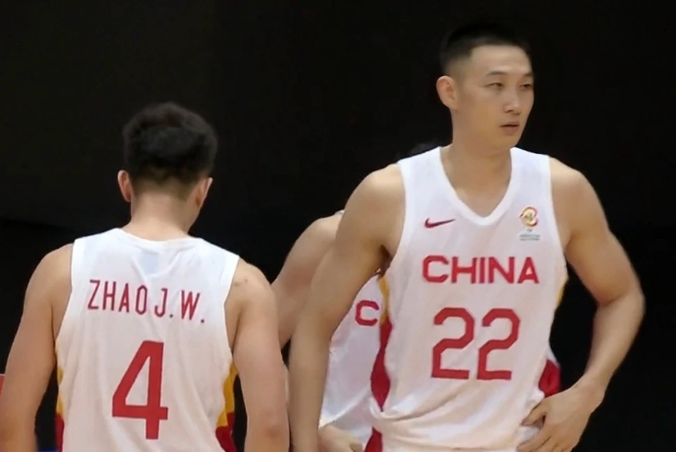 篮球训练计划表控球怎么写_1